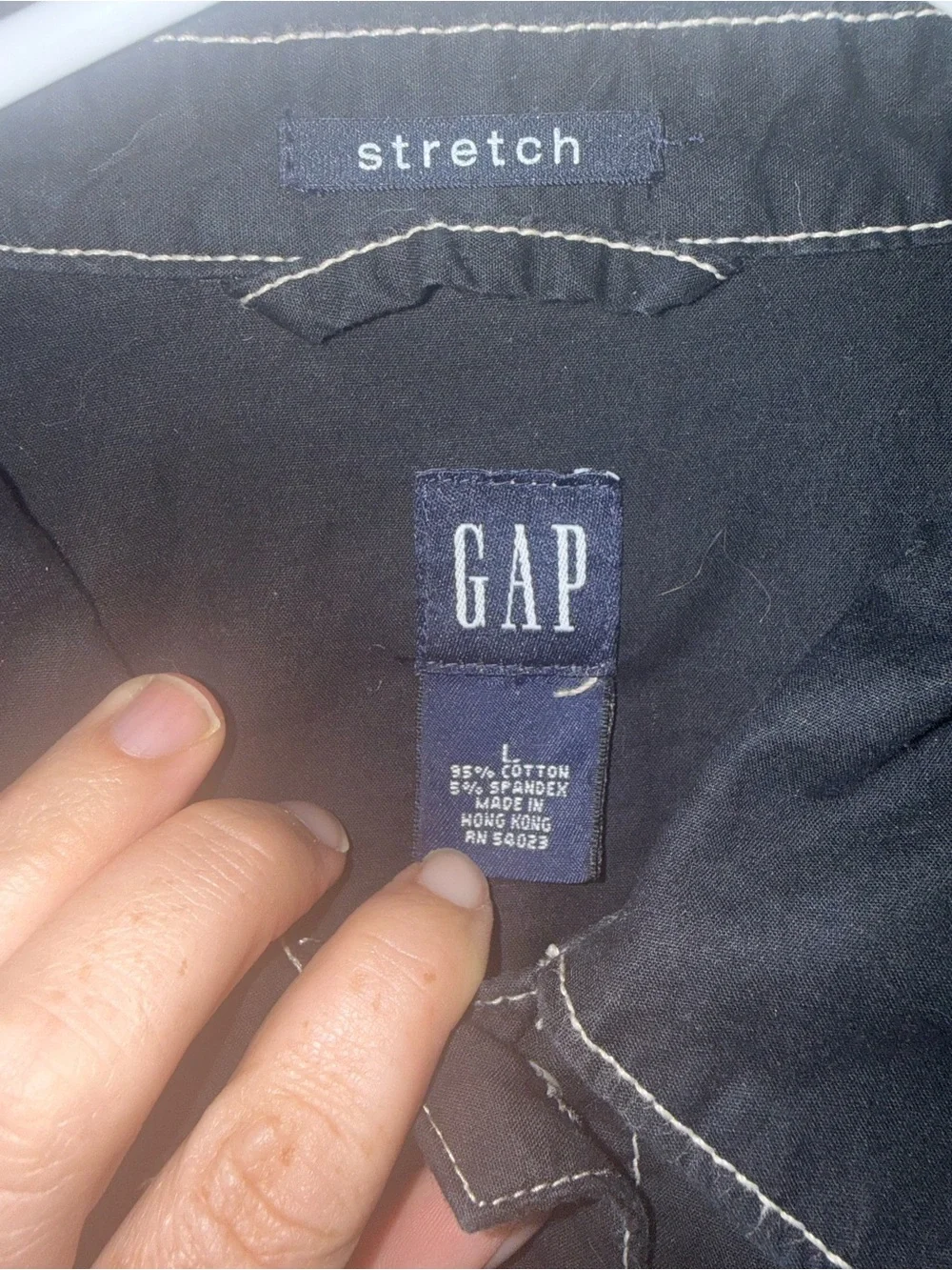 Vintage GAP Dark Denim Jacket with White Contrast Stitching - Picture 3 of 4
